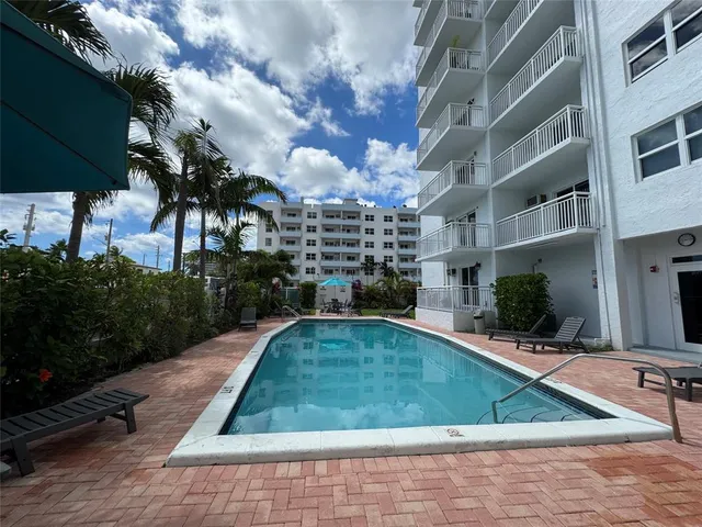 $1,800 | 200 South Birch Road, Unit 806, Fort Lauderdale, FL 33316