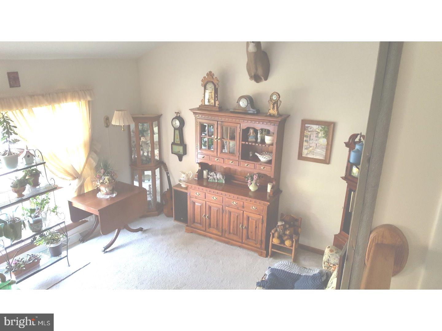 226 Newtown Road Warminster, PA 18974 - Photo 7 of 14 Living Room