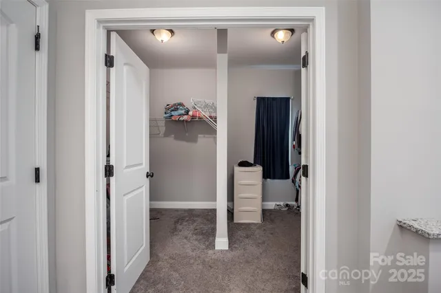 $550,000 | 5241 Knopf Drive, Great Falls, SC 29055