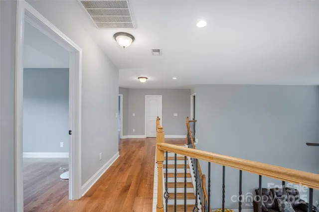 $550,000 | 5241 Knopf Drive, Great Falls, SC 29055