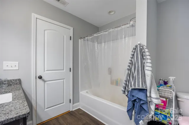 $550,000 | 5241 Knopf Drive, Great Falls, SC 29055