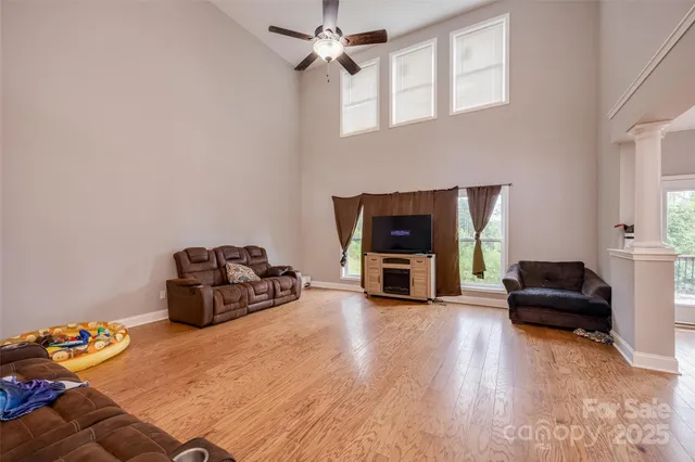 $550,000 | 5241 Knopf Drive, Great Falls, SC 29055