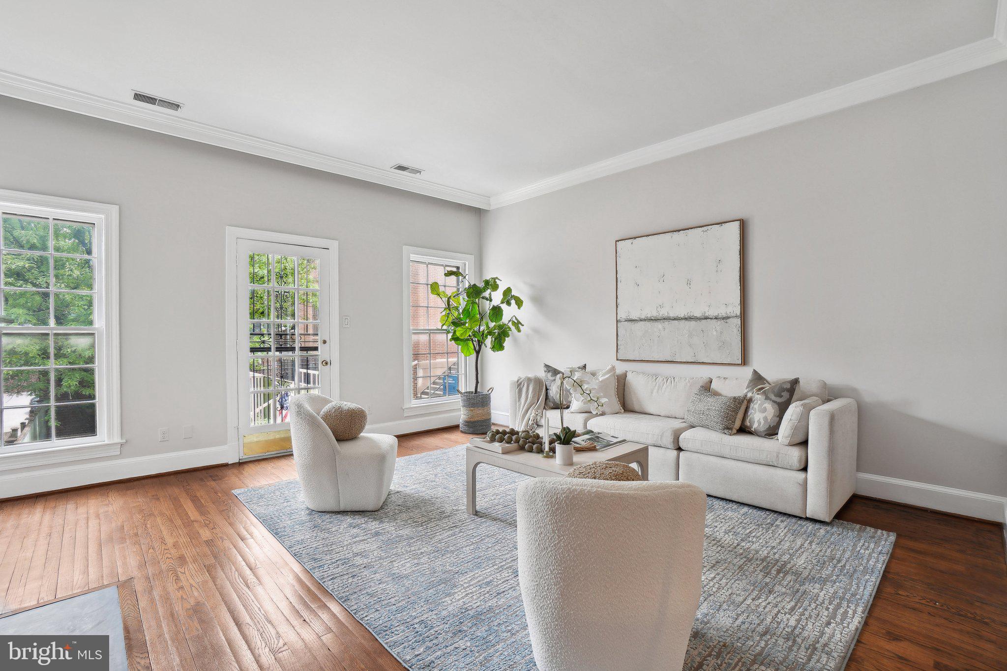 414 3rd Street Southeast Washington, DC 20003 - Photo 12 of 48 Upper level living room