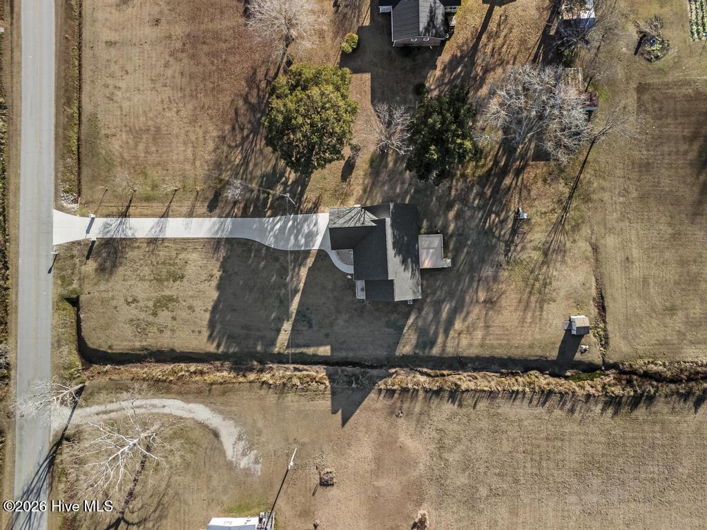 400 Padgett Road Maple Hill, NC 28454 - Photo 47 of 56 DJI_20251231152037_0514_D