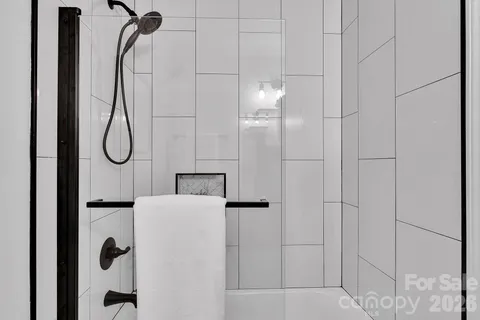 $1,200,000 | 3200 Highview Road, Charlotte, NC 28210