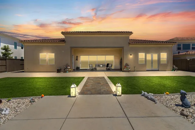 $1,699,000 | 4057 Whitney Vista Lane, Rocklin, CA 95677