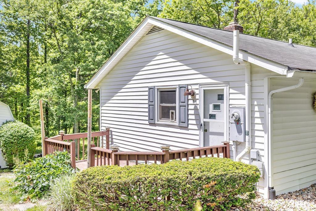 6581 North Showers Road East Bloomington, IN 47408 - Photo 6 of 35