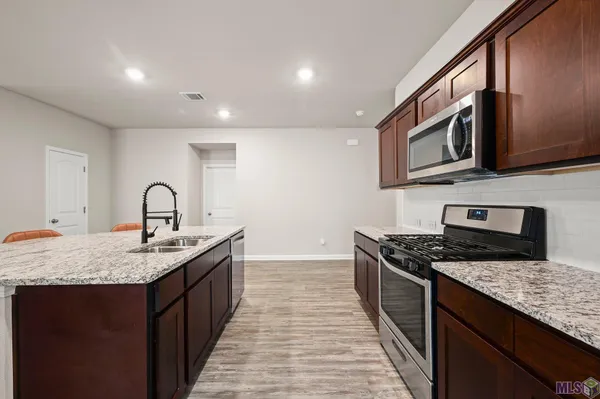 $265,000 | 13083 Bayberry Avenue, Walker, LA 70785