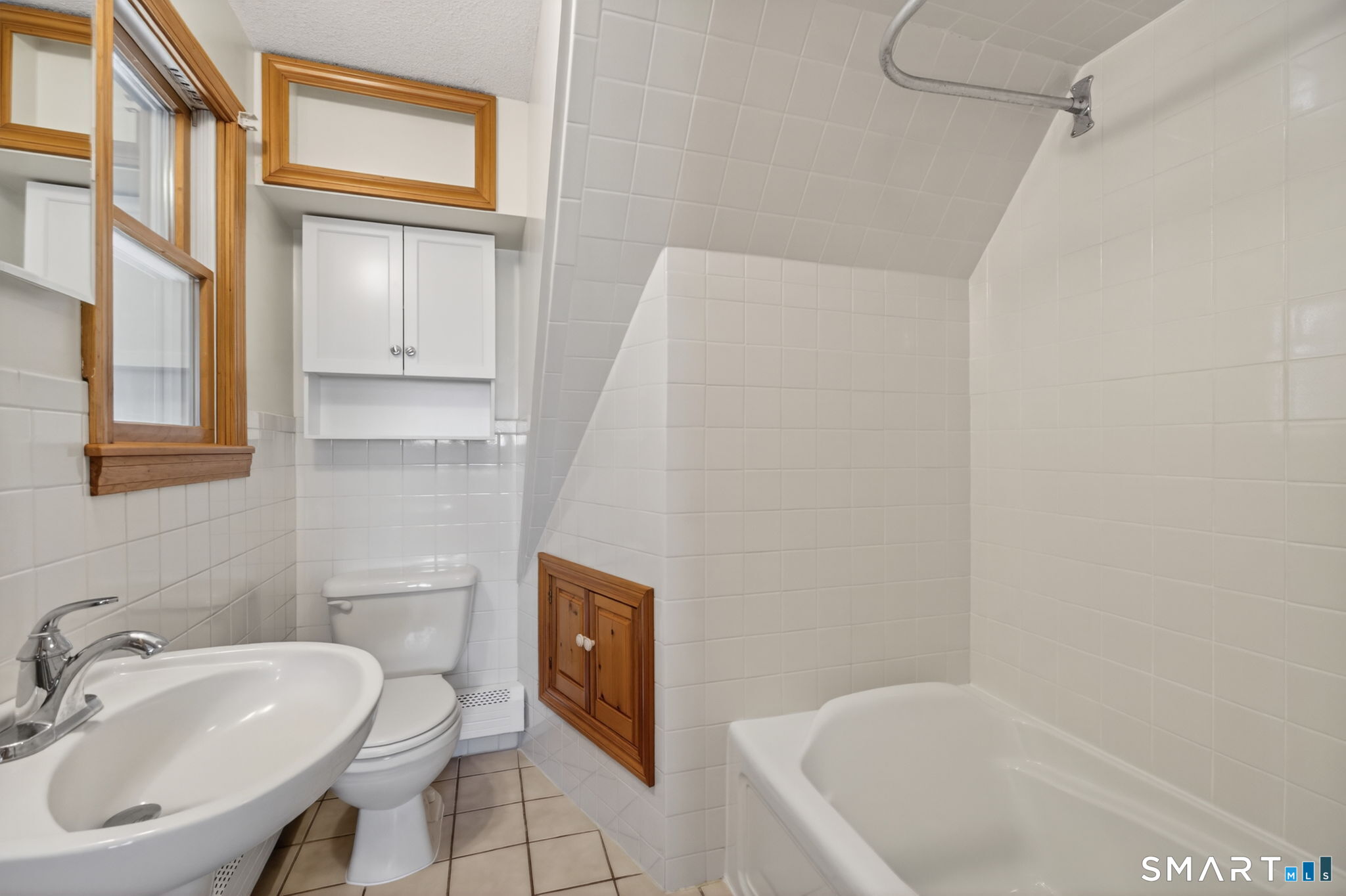 329 Howd Road Durham, CT 06422 - Photo 9 of 20