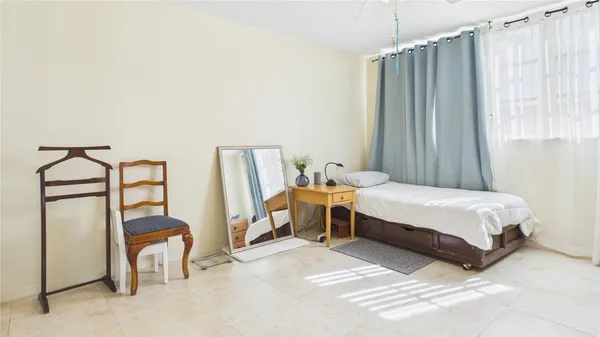 $1,700 | 381 South Hollybrook Drive, Unit 106, Pembroke Pines, FL 33025