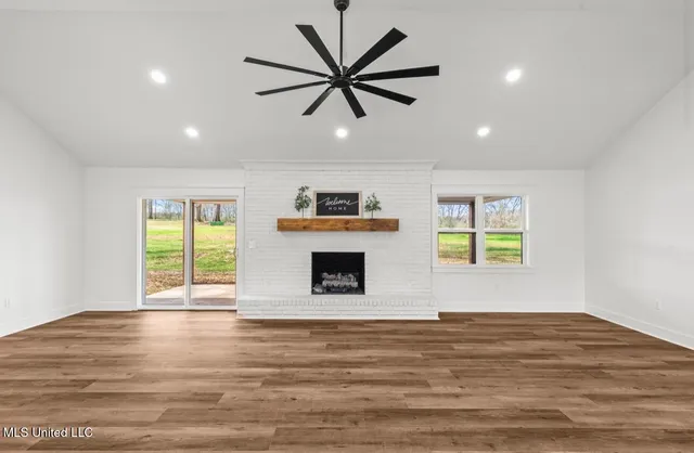 $429,000 | 125 B Barr Hill Drive, Magee, MS 39111