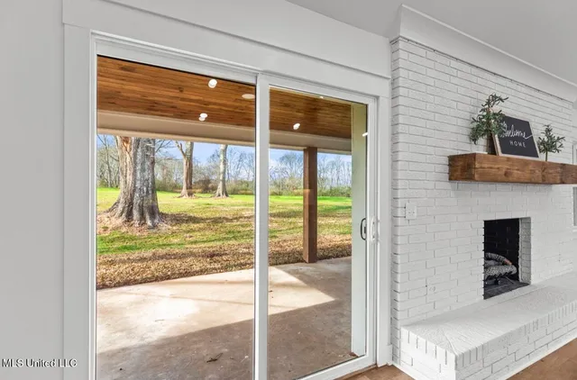 $429,000 | 125 B Barr Hill Drive, Magee, MS 39111