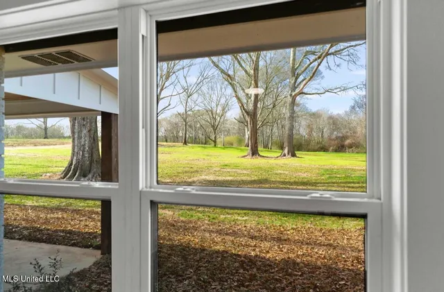 $429,000 | 125 B Barr Hill Drive, Magee, MS 39111