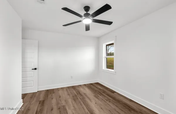 $429,000 | 125 B Barr Hill Drive, Magee, MS 39111