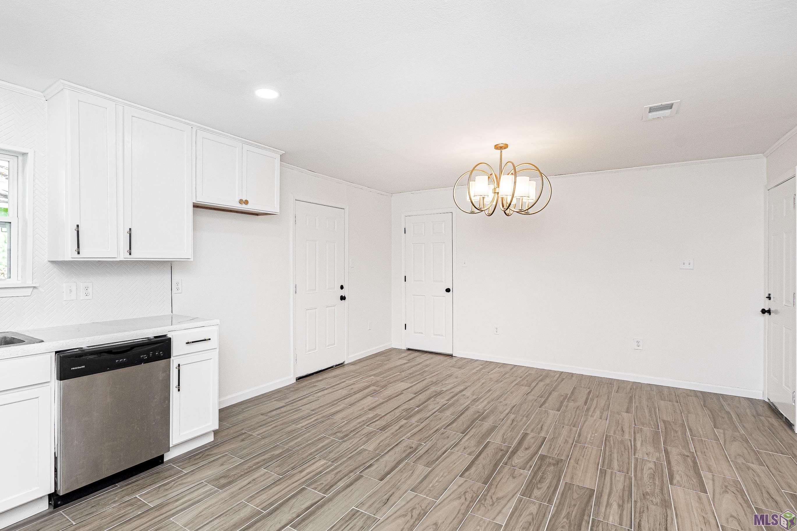 2425 Osage Street Baton Rouge, LA 70805 - Photo 6 of 17 Gallery Image 6