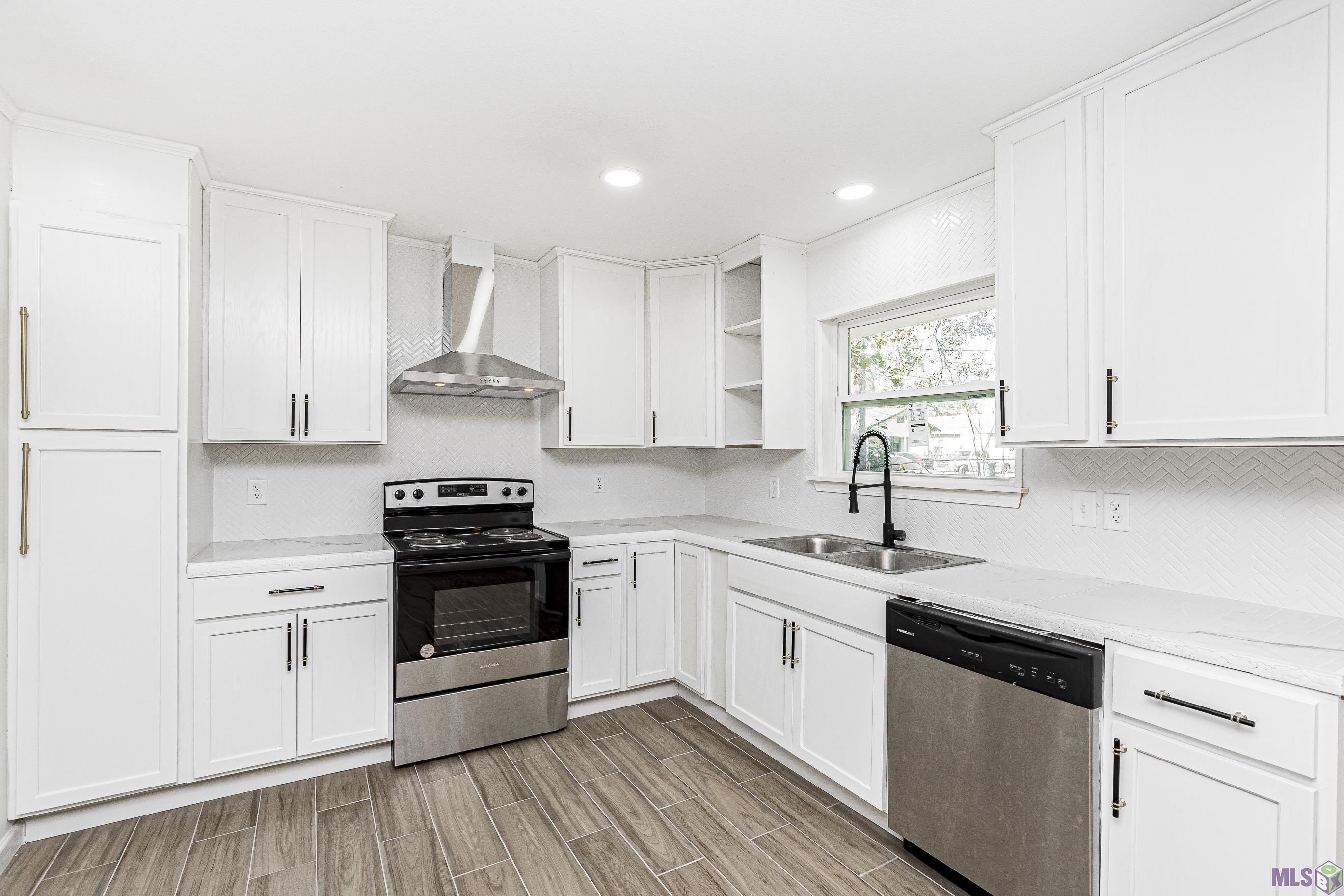 2425 Osage Street Baton Rouge, LA 70805 - Photo 7 of 17 Gallery Image 7