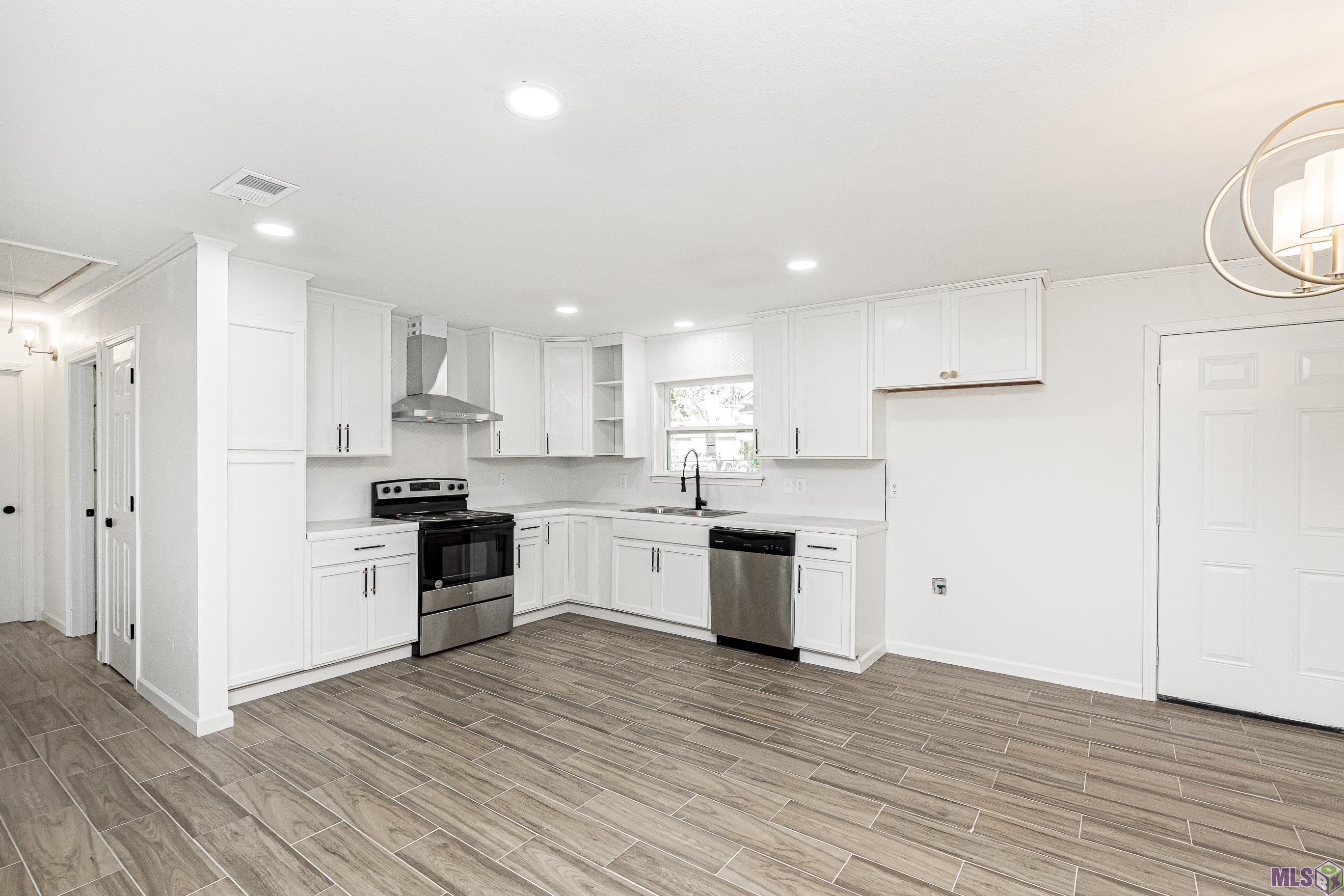 2425 Osage Street Baton Rouge, LA 70805 - Photo 8 of 17 Gallery Image 8