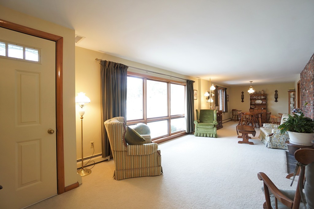 21 Hundreds Road Westborough, MA 01581 - Photo 12 of 30 Gallery Image 12