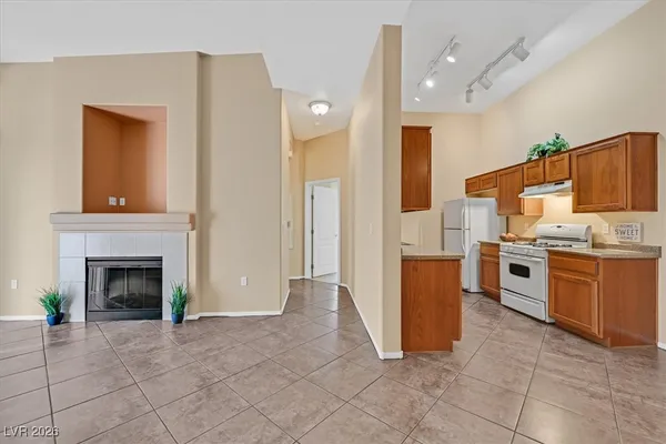 $309,000 | 8805 Jeffreys Street, Unit 1087, Las Vegas, NV 89123