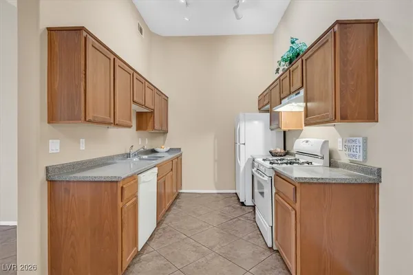 $309,000 | 8805 Jeffreys Street, Unit 1087, Las Vegas, NV 89123