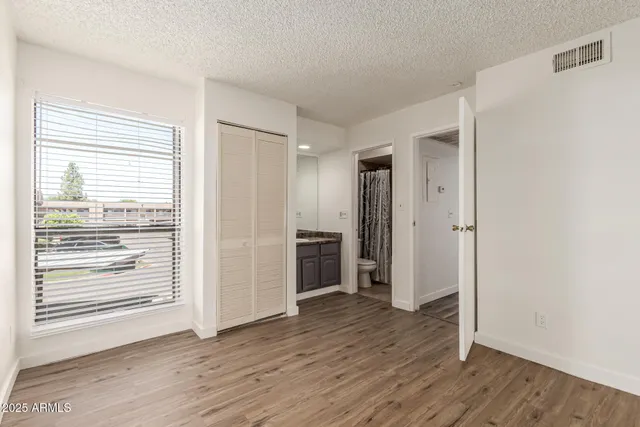 $900 | 3601 West Tierra Buena Lane, Unit 247, Phoenix, AZ 85053