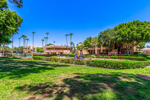 $900 | 3601 West Tierra Buena Lane, Unit 247, Phoenix, AZ 85053