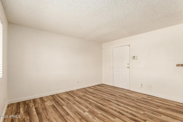 $900 | 3601 West Tierra Buena Lane, Unit 247, Phoenix, AZ 85053