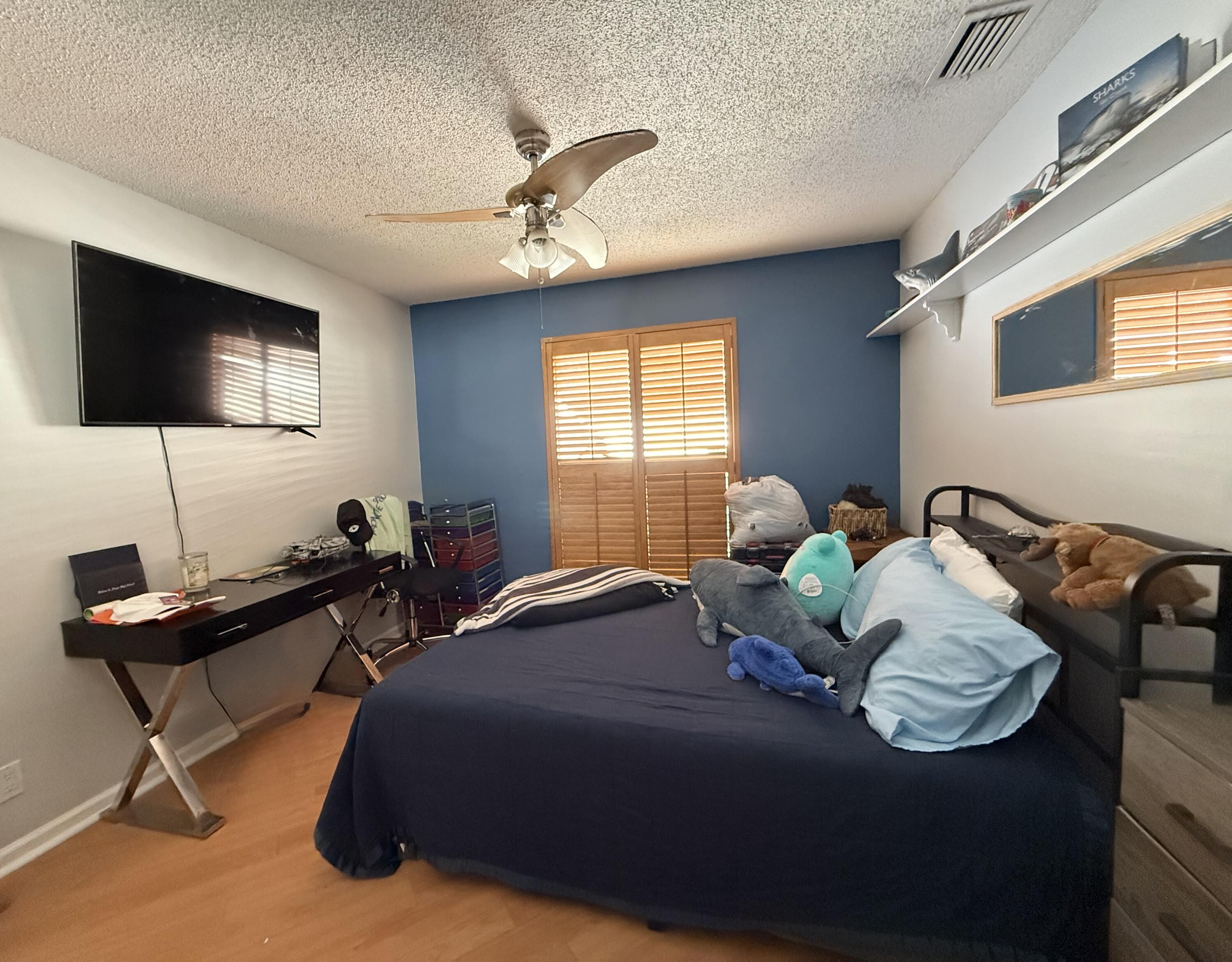 6050 Linton Street Jupiter, FL 33458 - Photo 10 of 42 IMG_9277