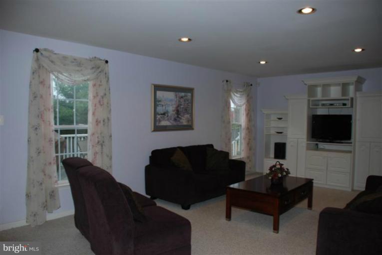 5919 Clear Ridge Road Elkridge, MD 21075 - Photo 19 of 30 Family Room