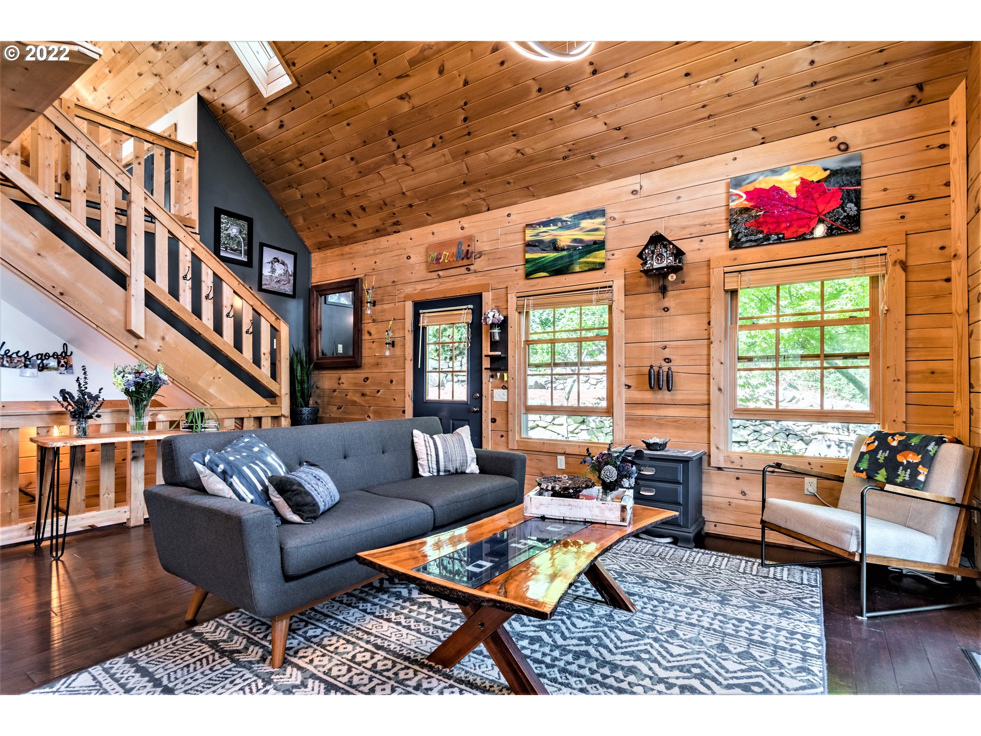 3330 Videra Drive Eugene, OR 97405 - Photo 16 of 32 a living room with furniture fireplace and a table