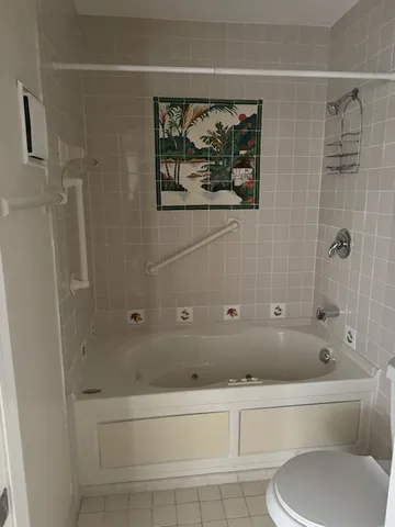 $2,700 | 51 Mayfair Lane, Boynton Beach, FL 33426