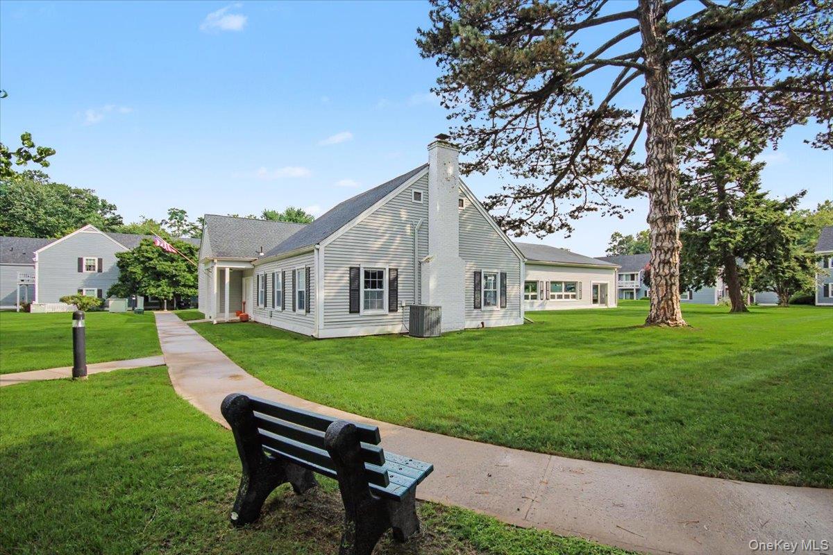902 Commons Way, Unit D Fishkill, NY 12524 - Photo 5 of 38 Gallery Image 5