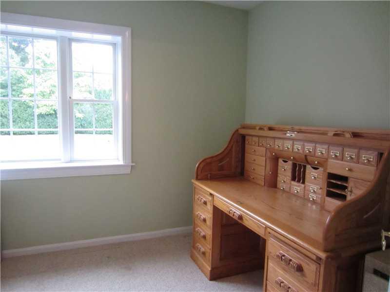 537 Ferry Road Saco, ME 04072 - Photo 13 of 30 Executive Office/Suite.