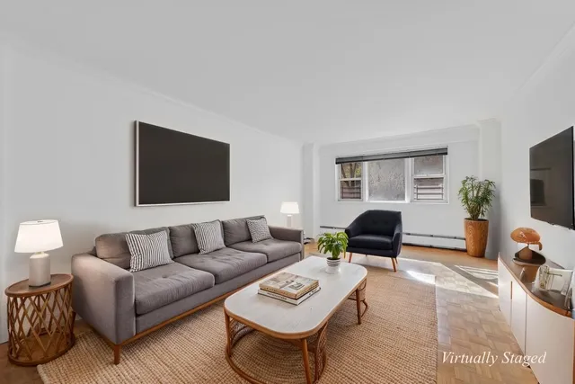 $449,000 | 446 East 86th Street, Unit 6A | Upper East Side