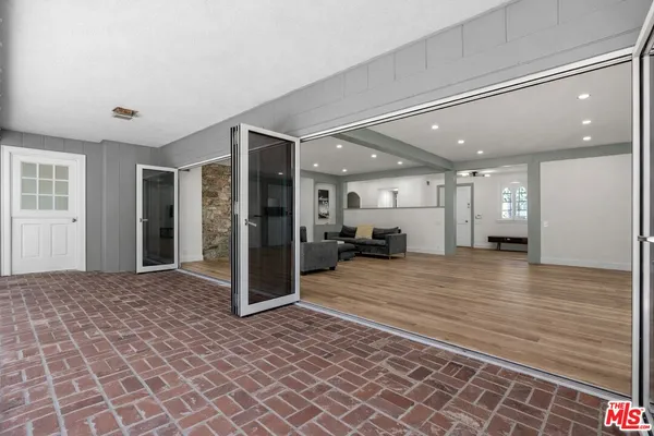 $26,500 | 926 North Alpine Drive, Beverly Hills, CA 90210