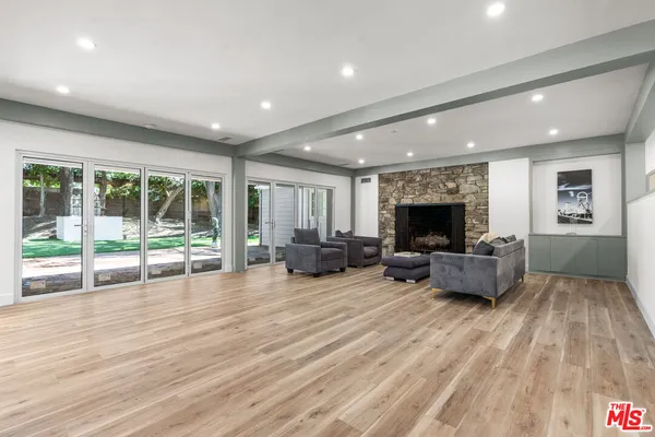 $26,500 | 926 North Alpine Drive, Beverly Hills, CA 90210