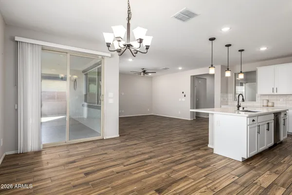 $510,000 | 7039 North 84th Avenue, Glendale, AZ 85305