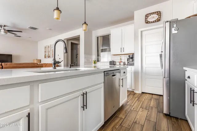 $515,000 | 7039 North 84th Avenue, Glendale, AZ 85305