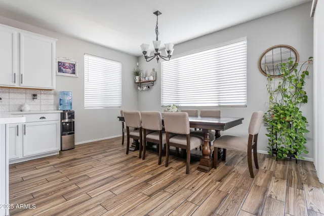 $515,000 | 7039 North 84th Avenue, Glendale, AZ 85305