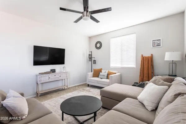 $510,000 | 7039 North 84th Avenue, Glendale, AZ 85305