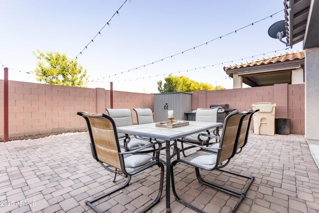 $515,000 | 7039 North 84th Avenue, Glendale, AZ 85305