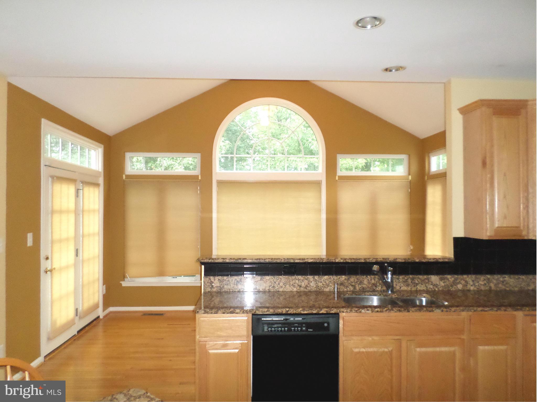 7784 Rotherham Drive Hanover, MD 21076 - Photo 15 of 30 Kitchen