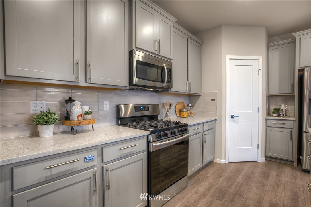3350 Inverness Street Mount Vernon, WA 98273 - Photo 6 of 30 Gallery Image 6