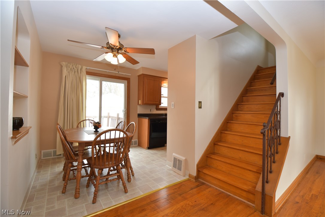 5515 Huron Road Lyndhurst, OH 44124 - Photo 10 of 35