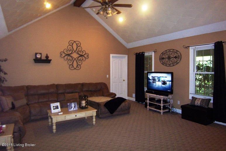 3950 Nat Rogers Road Boston, KY 40107 - Photo 4 of 57 3LR