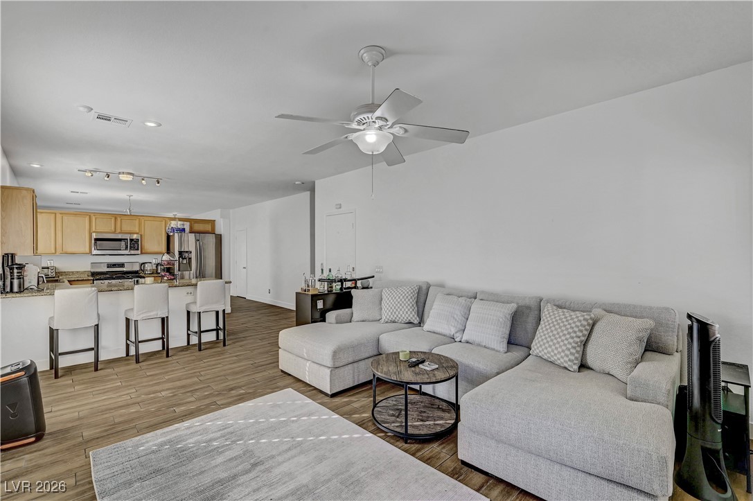 6316 Morning Roses Drive North Las Vegas, NV 89031 - Photo 16 of 37