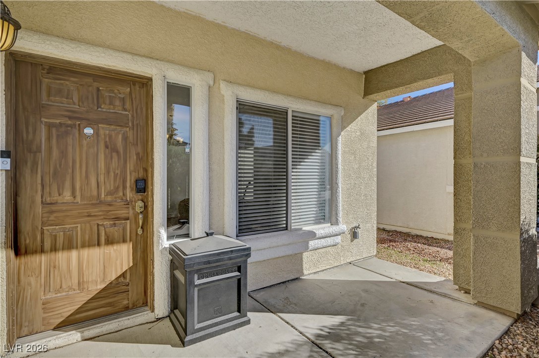 6316 Morning Roses Drive North Las Vegas, NV 89031 - Photo 4 of 37