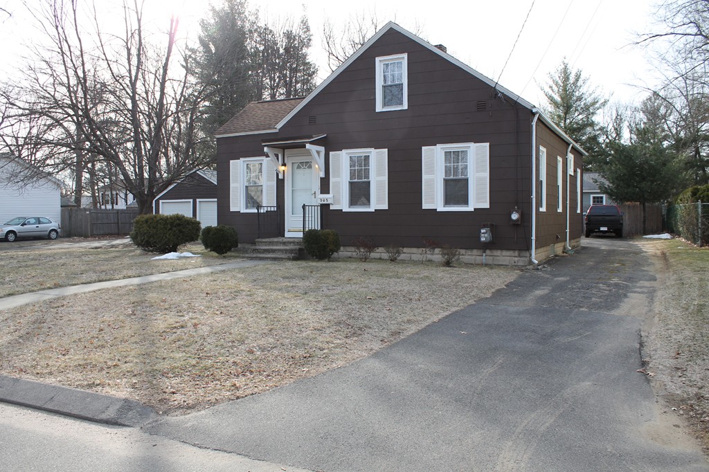 305 Tremont Street Springfield, MA 01104 - Photo 1 of 27 Gallery Image 1