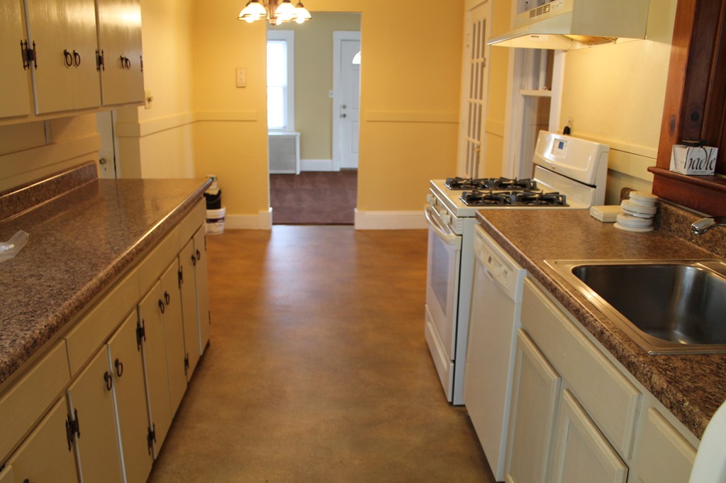 305 Tremont Street Springfield, MA 01104 - Photo 6 of 27 Gallery Image 6