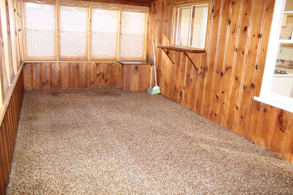 305 Tremont Street Springfield, MA 01104 - Photo 8 of 27 Gallery Image 8